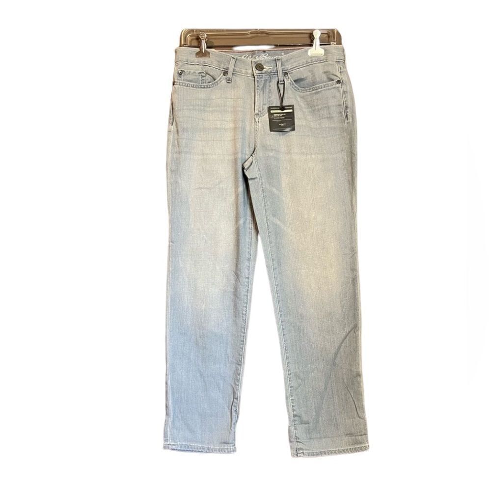 NWT! Eddie Bauer light wash boyfriend jeans‎